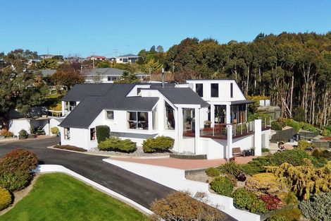 Photo of property in 1 Brinkburn Street, South Hill, Oamaru, 9400