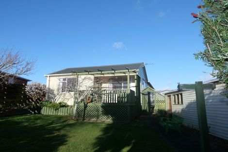 Photo of property in 115 Gloaming Hill, Titahi Bay, Porirua, 5022
