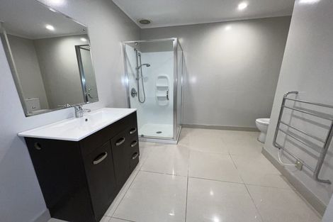 Photo of property in 2 Bellbird Rise, Murrays Bay, Auckland, 0630