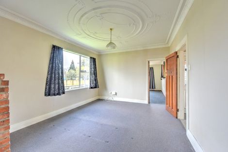 Photo of property in 63 Main Road, Clinton, 9534