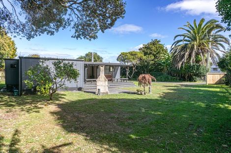 Photo of property in 37 Cook Drive, Whitianga, 3510