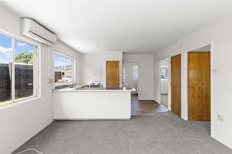 Photo of property in 2/124 Ngamotu Road, Spotswood, New Plymouth, 4310