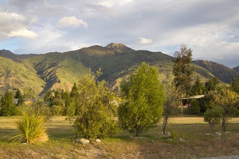 Photo of property in 3 Corner Peak Lane, Lake Hawea, 9382