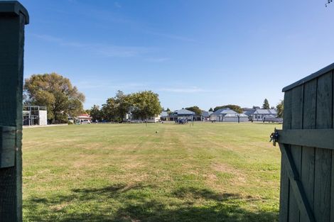 Photo of property in 6 Nicolas Lane, West End, Palmerston North, 4410