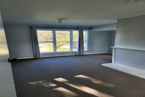 Photo of property in 78-80 Hereford Street, Cannons Creek, Porirua, 5024