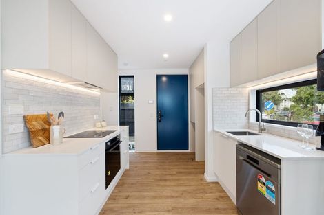 Photo of property in 1/276 Barbadoes Street, Christchurch Central, Christchurch, 8011
