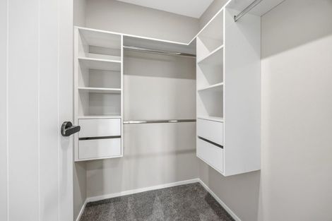 Photo of property in 60c Hutchinsons Road, Bucklands Beach, Auckland, 2014