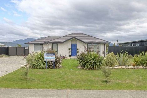 Photo of property in 15 Orbell Crescent, Te Anau, 9679