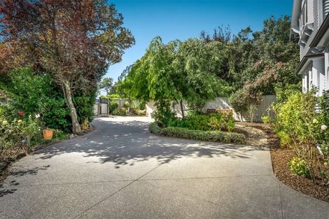 Photo of property in 56 Dyers Pass Road, Cashmere, Christchurch, 8022