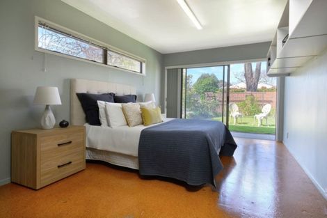 Photo of property in 133 Fisher Parade, Sunnyhills, Auckland, 2010