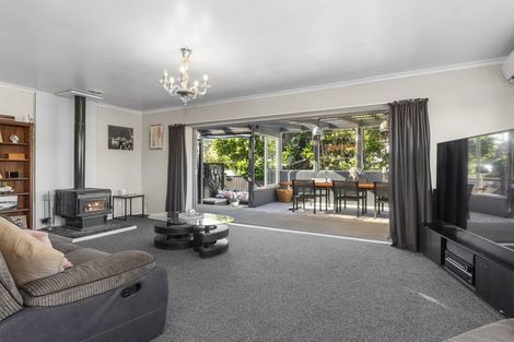 Photo of property in 8 Moa Place, Onerahi, Whangarei, 0110