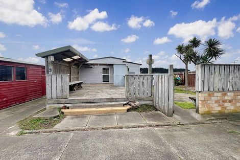 Photo of property in 40 Edinburgh Terrace, Foxton Beach, Foxton, 4815