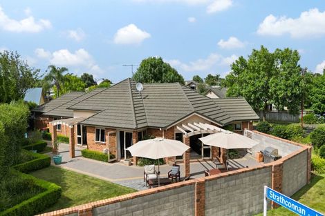 Photo of property in 1 Flora Way, Rototuna, Hamilton, 3210