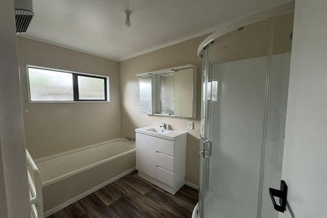 Photo of property in 7 Ronald Woolf Place, Churton Park, Wellington, 6037