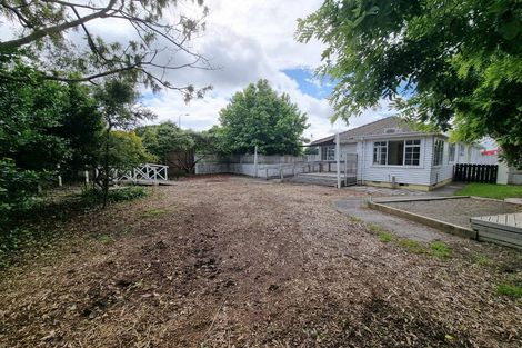 Photo of property in 2 Denbigh Square, Feilding, 4702