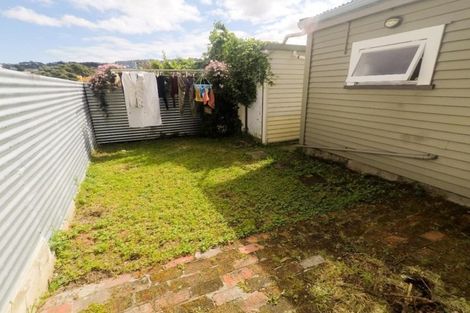 Photo of property in 24 Normanby Street, Newtown, Wellington, 6021