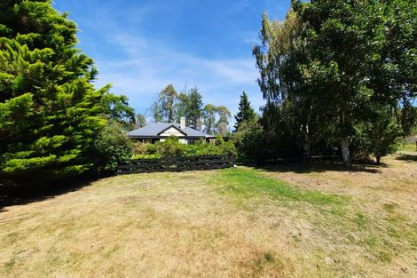 Photo of property in 29 Berwick Road, Clarendon, Outram, 9073