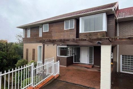 Photo of property in 1 Evelyn Road, Cockle Bay, Auckland, 2014