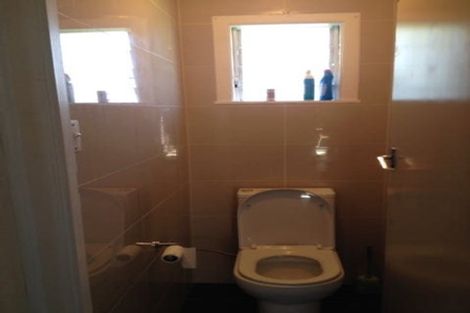 Photo of property in 2/10 Mahon Place, Papatoetoe, Auckland, 2025