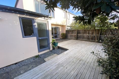 Photo of property in 2/90 Picton Avenue, Riccarton, Christchurch, 8011