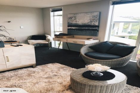 Photo of property in 2 Gazelle Lane, Redcliffs, Christchurch, 8081