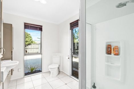 Photo of property in 20 Evergreen Place, Parklands, Christchurch, 8083