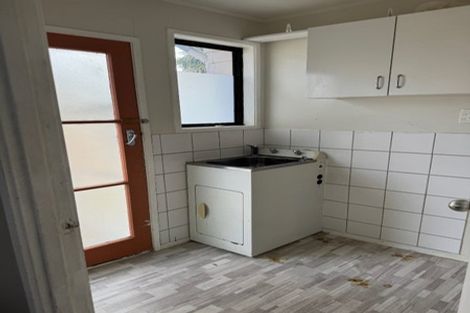 Photo of property in 23 Armada Drive, Ranui, Auckland, 0612