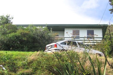 Photo of property in 38 Tannadyce Street, Strathmore Park, Wellington, 6022