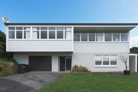 Photo of property in 135 Gowing Drive, Meadowbank, Auckland, 1072