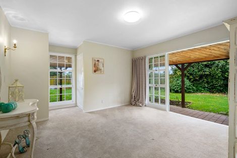 Photo of property in 261 Shakespeare Street, Leamington, Cambridge, 3432