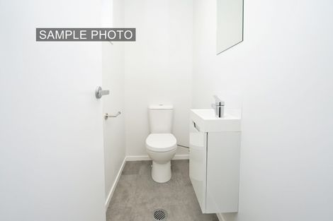 Photo of property in 2/10 Burrows Place, Frankton, Hamilton, 3204