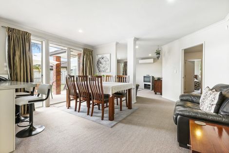 Photo of property in 8 Savannah Place, Rototuna North, Hamilton, 3210