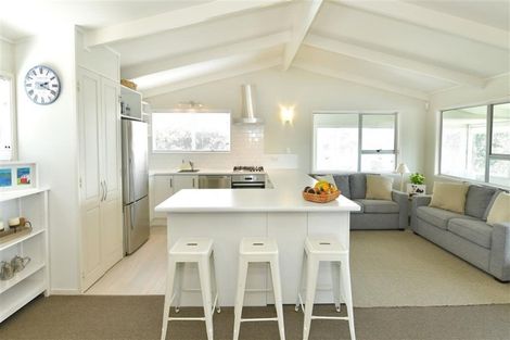 Photo of property in 12 Snells Beach Road, Snells Beach, 0920