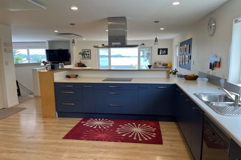 Photo of property in 69 Duncansby Road, Stanmore Bay, Whangaparaoa, 0932