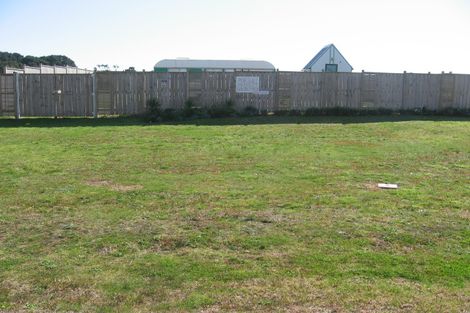 Photo of property in 115 The Fairway, Matarangi, Whitianga, 3592