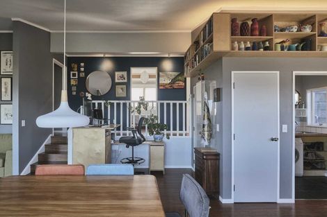 Photo of property in 2/7 Jasmine Grove, Maungaraki, Lower Hutt, 5010