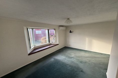 Photo of property in 180 Bluff Highway, Kew, Invercargill, 9812