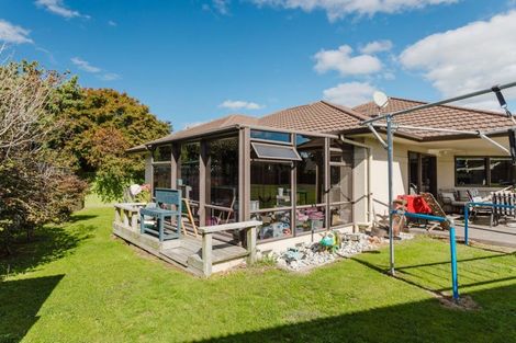 Photo of property in 10 Victoria Avenue, Dannevirke, 4930