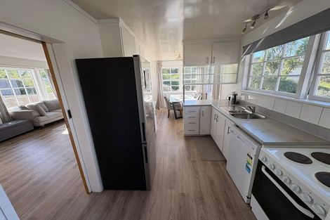 Photo of property in 4 Anich Road, Massey, Auckland, 0614