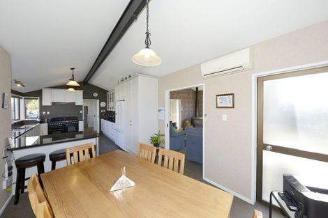 Photo of property in 448c Harewood Road, Harewood, Christchurch, 8051