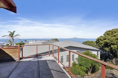 Photo of property in 13 Clifton Road, Browns Bay, Auckland, 0630