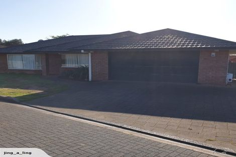 Photo of property in 8 Harvest Court, Paraparaumu, 5032