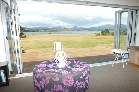 Photo of property in 124 Ti Kouka Crescent, Matarangi, Whitianga, 3592