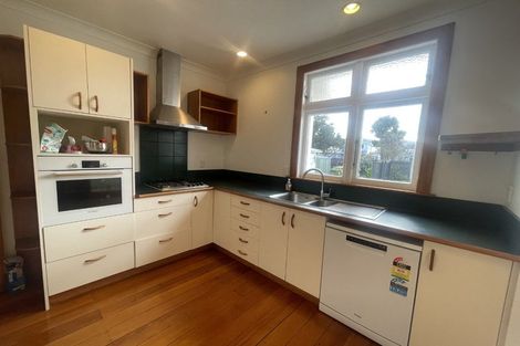 Photo of property in 59 Puriri Street, Woburn, Lower Hutt, 5010