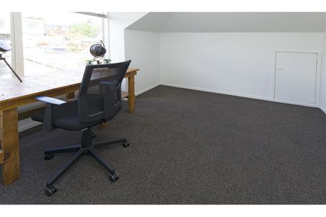 Photo of property in 3/39 Wade River Road, Stanmore Bay, Whangaparaoa, 0932