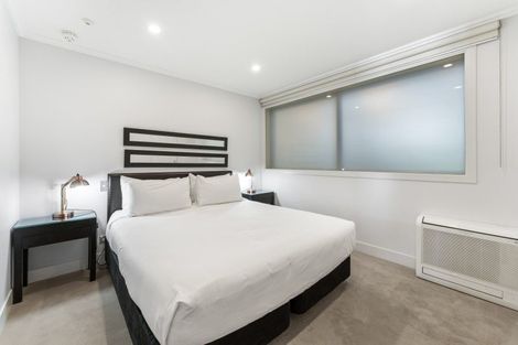 Photo of property in 225 Lake Terrace, Waipahihi, Taupo, 3330