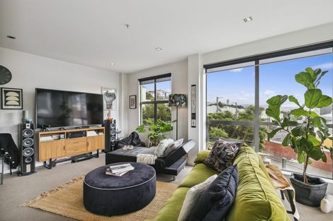 Photo of property in 4d/1 Hanson Street, Mount Cook, Wellington, 6021