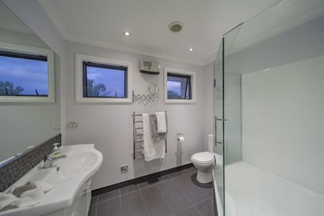 Photo of property in 5a Goddard Lane, Havelock North, 4130