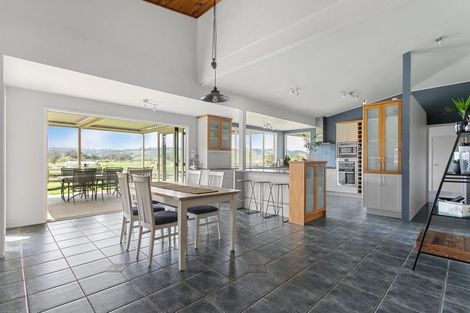 Photo of property in 584 Great South Road, Rosehill, Papakura, 2113