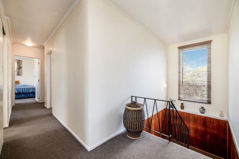 Photo of property in 9 Boler Place, New Lynn, Auckland, 0600